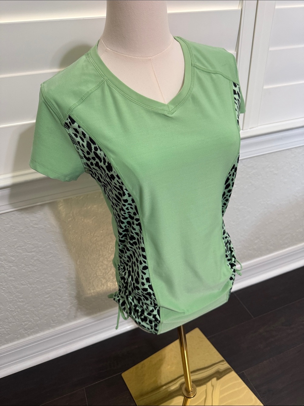 Women's Mint Green V-Neck Performance Top with Animal-Print Panels